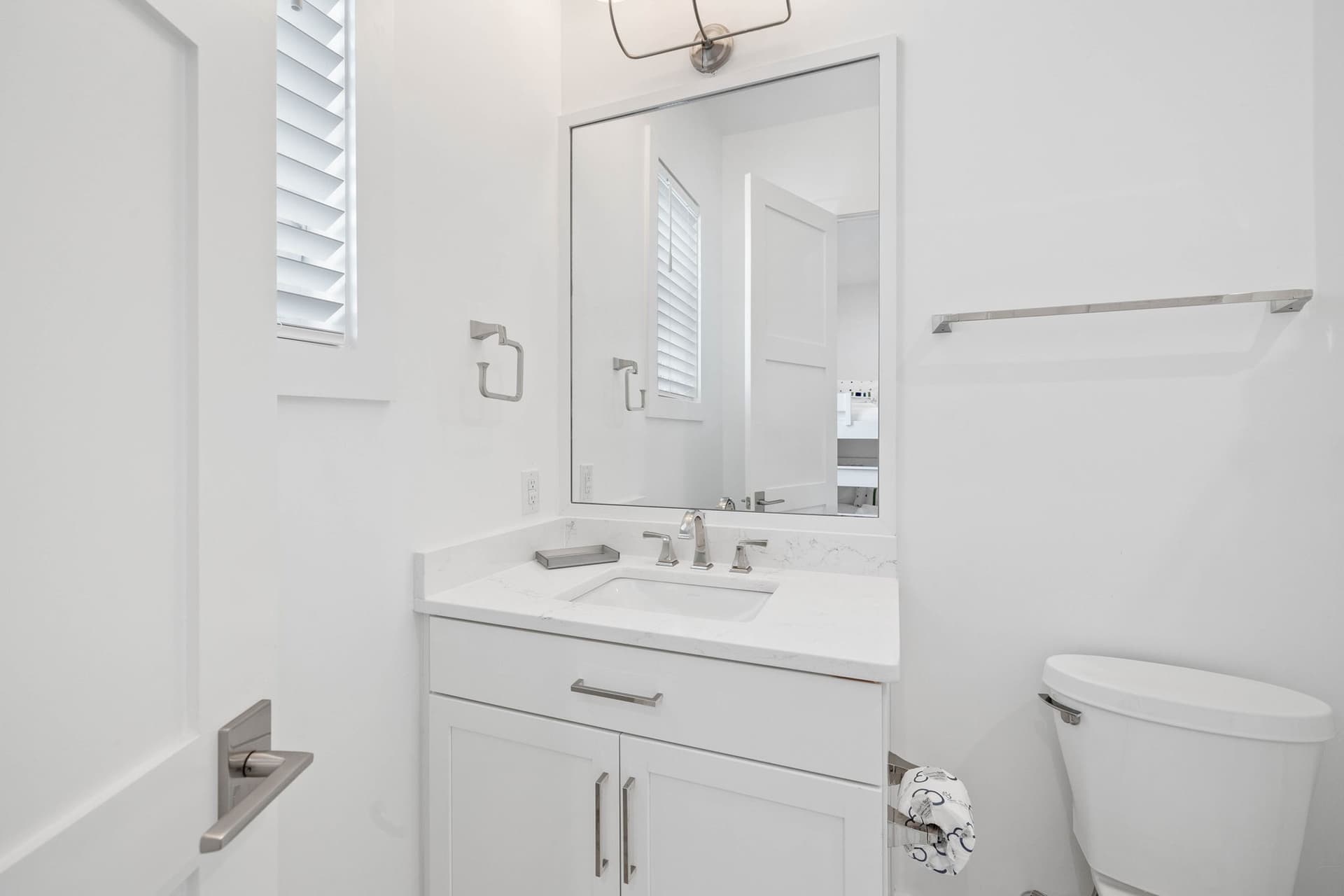 Eyes on Sunrise - Image 39