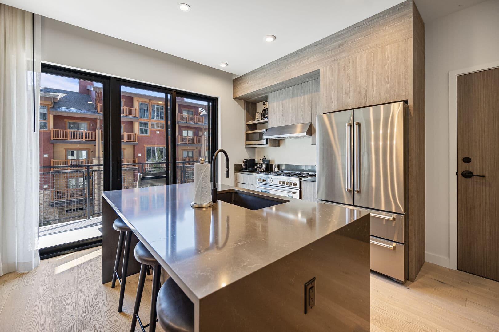 Pendry Residence #3206AB - Image 3