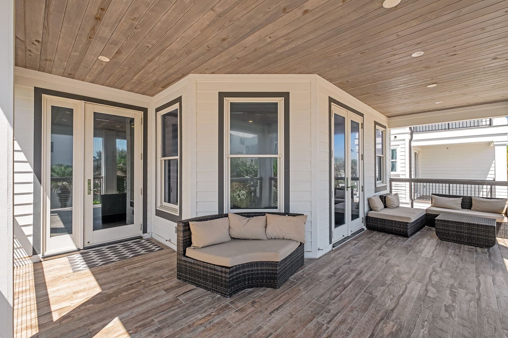 Emerald Breeze - Image 45