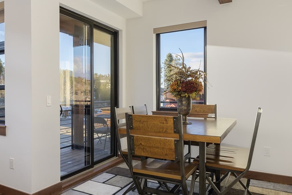 Continental Vista Condo - Image 5