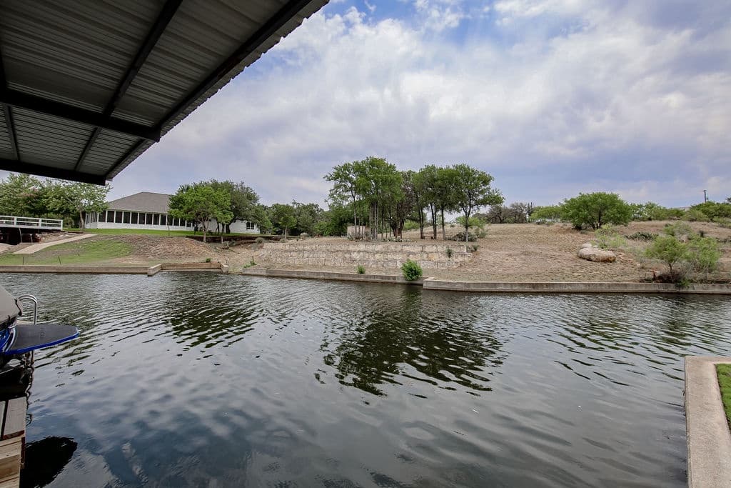 Wish You Were Here Place - Image 44