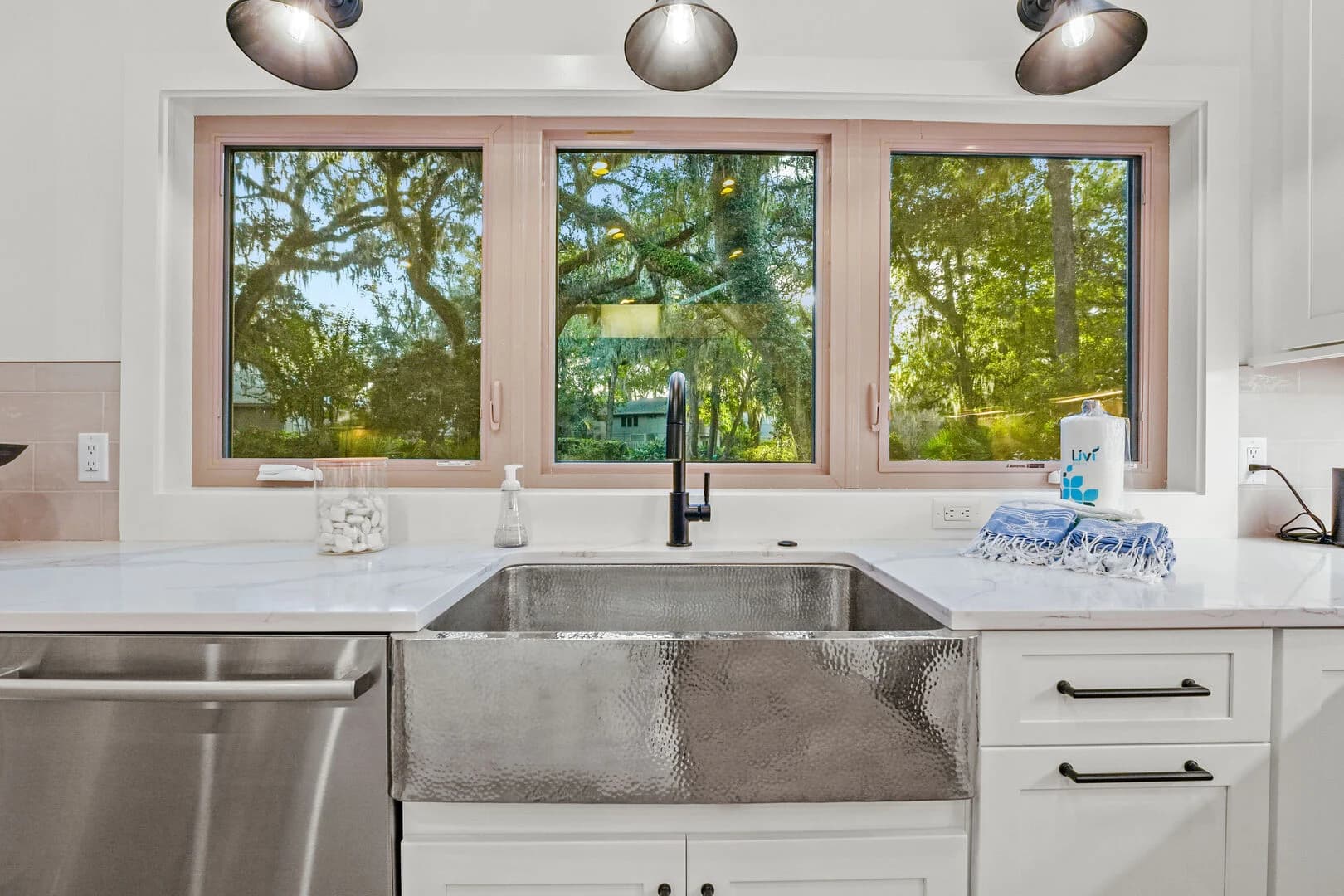 Cardinals Cradle - Image 11