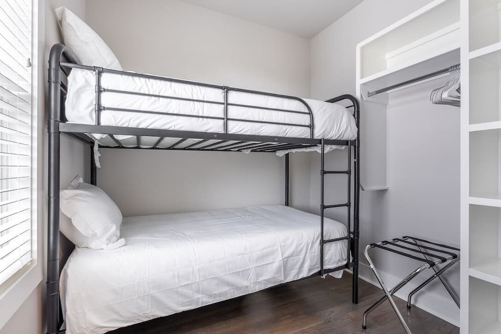 Boot Scoot n Boogie - Image 12