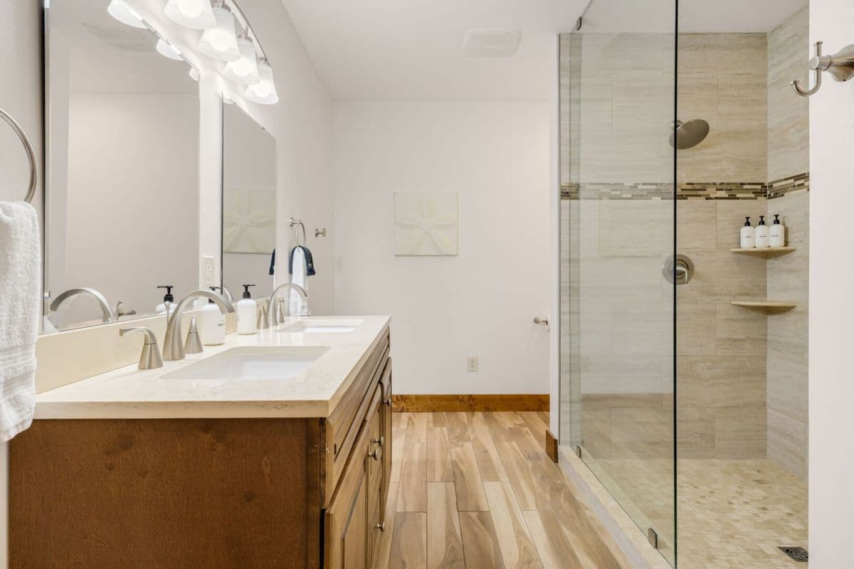 The Huntly Estate - Image 132