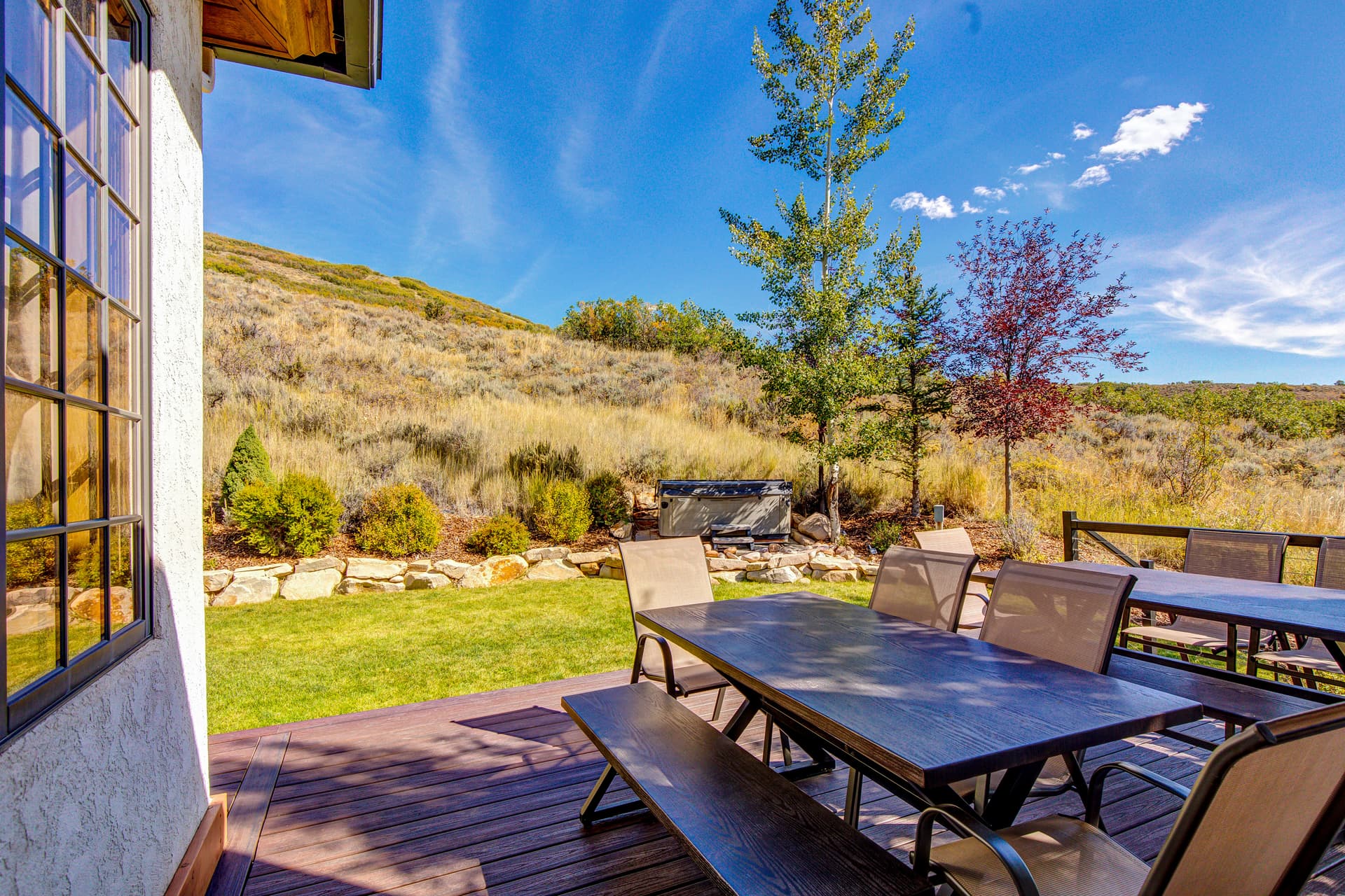 Mountain Hillside Manor - Image 39