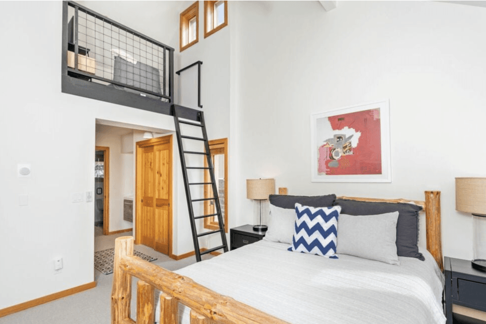 Ridgeline Retreat - Image 12