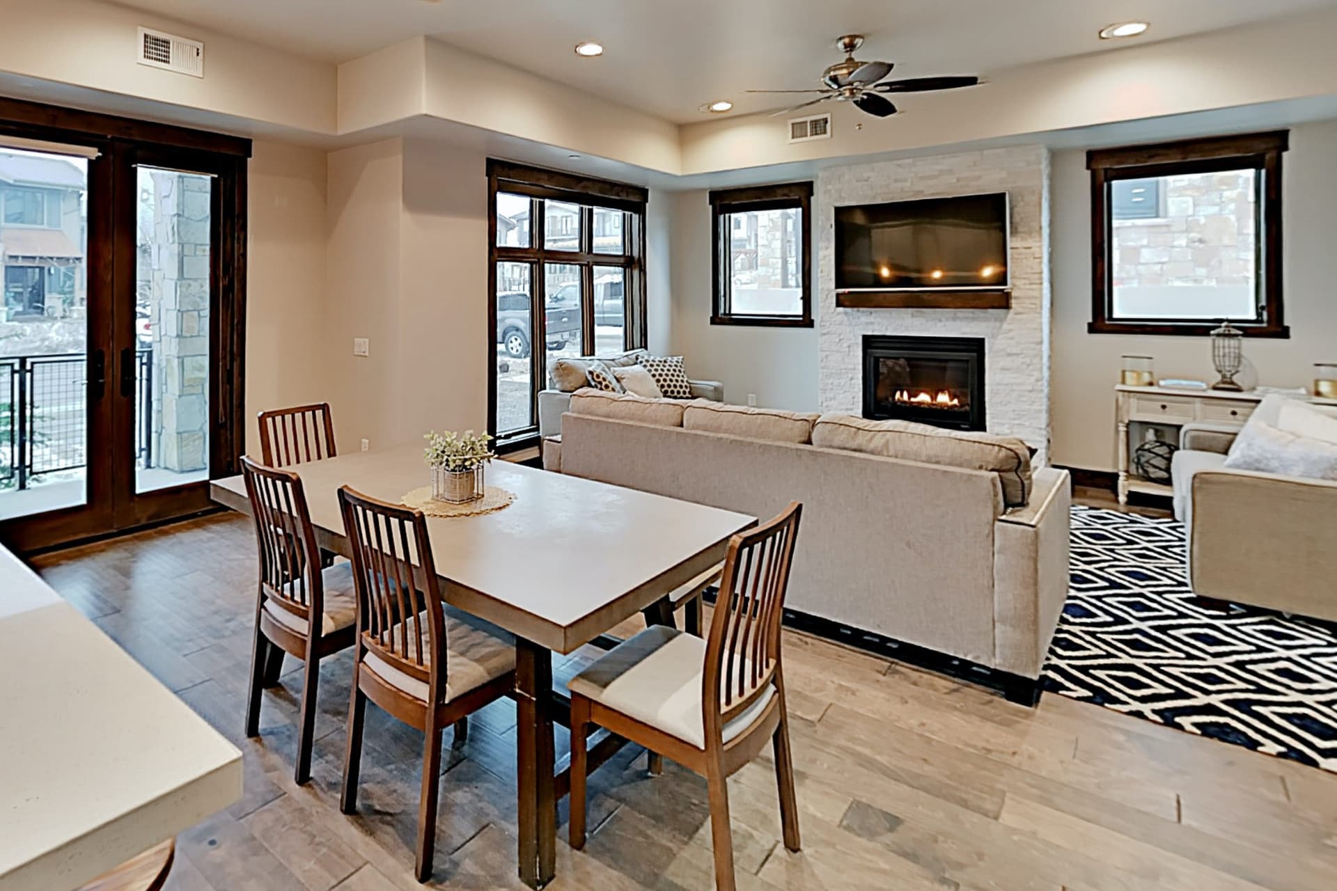 Blackstone 1G Home - Image 4