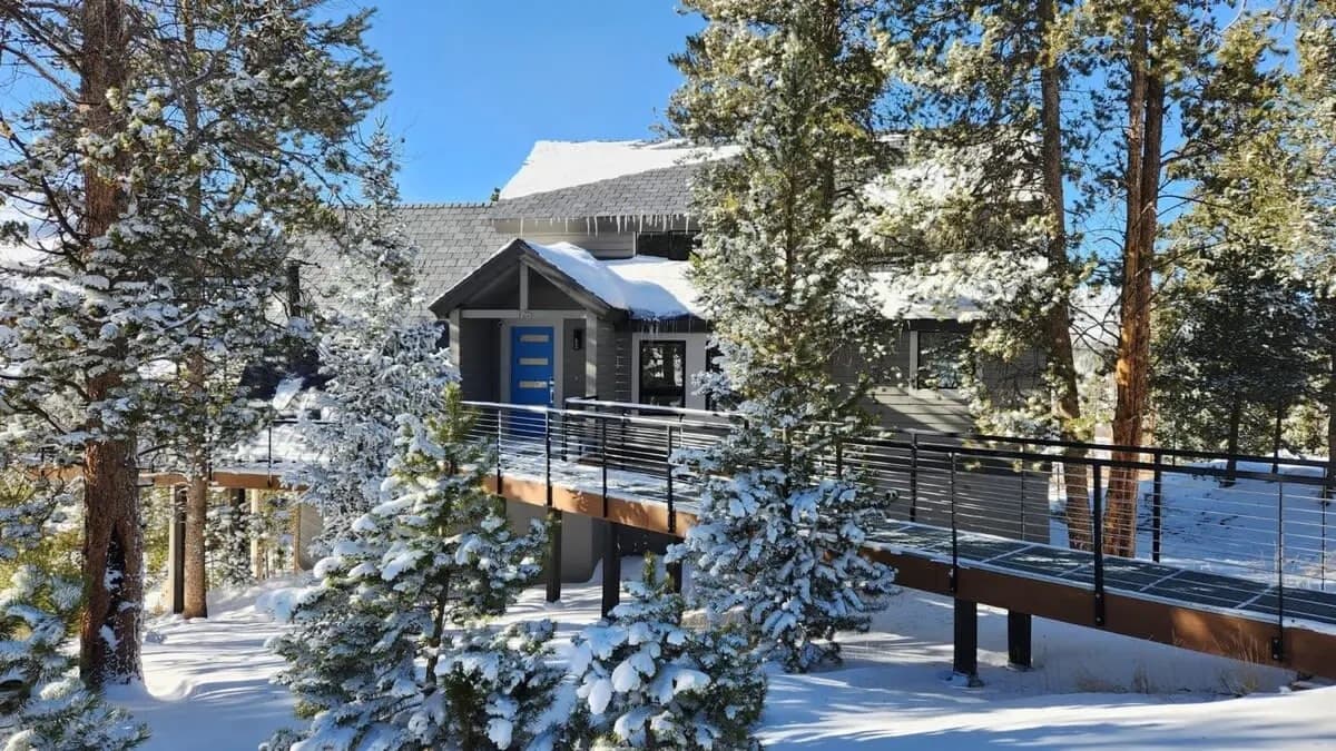 Artisan A-Frame Escape - Image 37