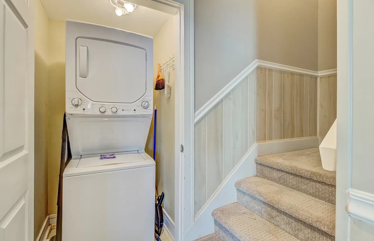 Grand Pavilion #109 - Image 28