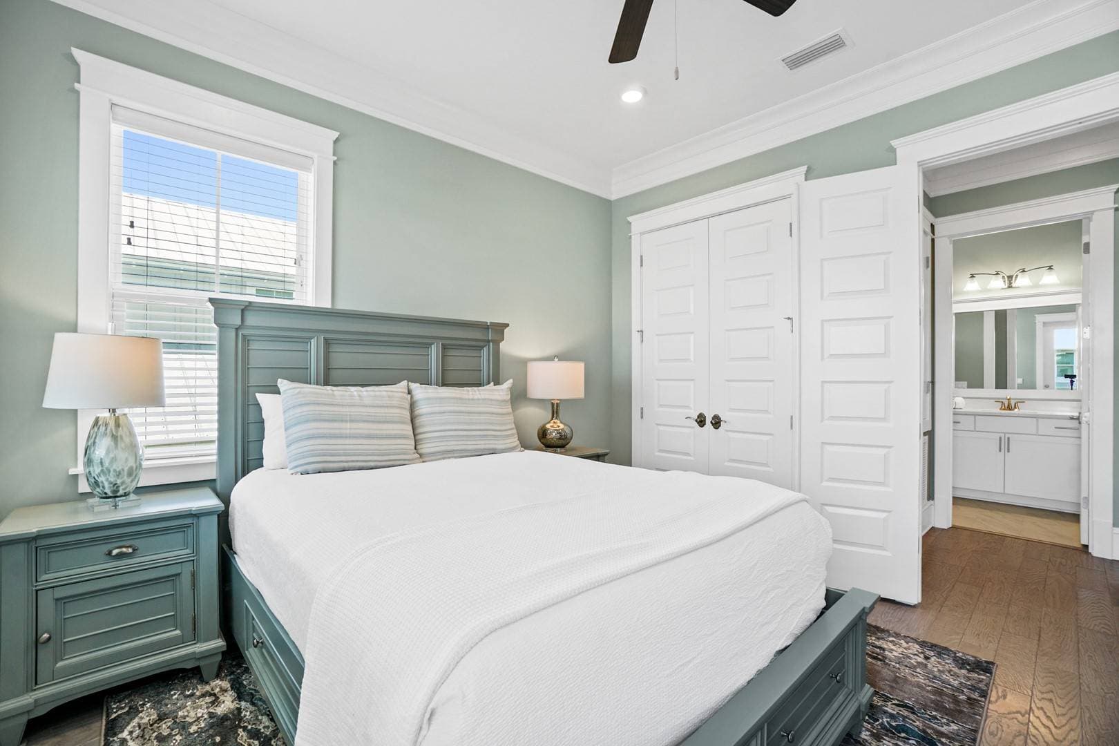 Sand Dollar Manor - Image 46