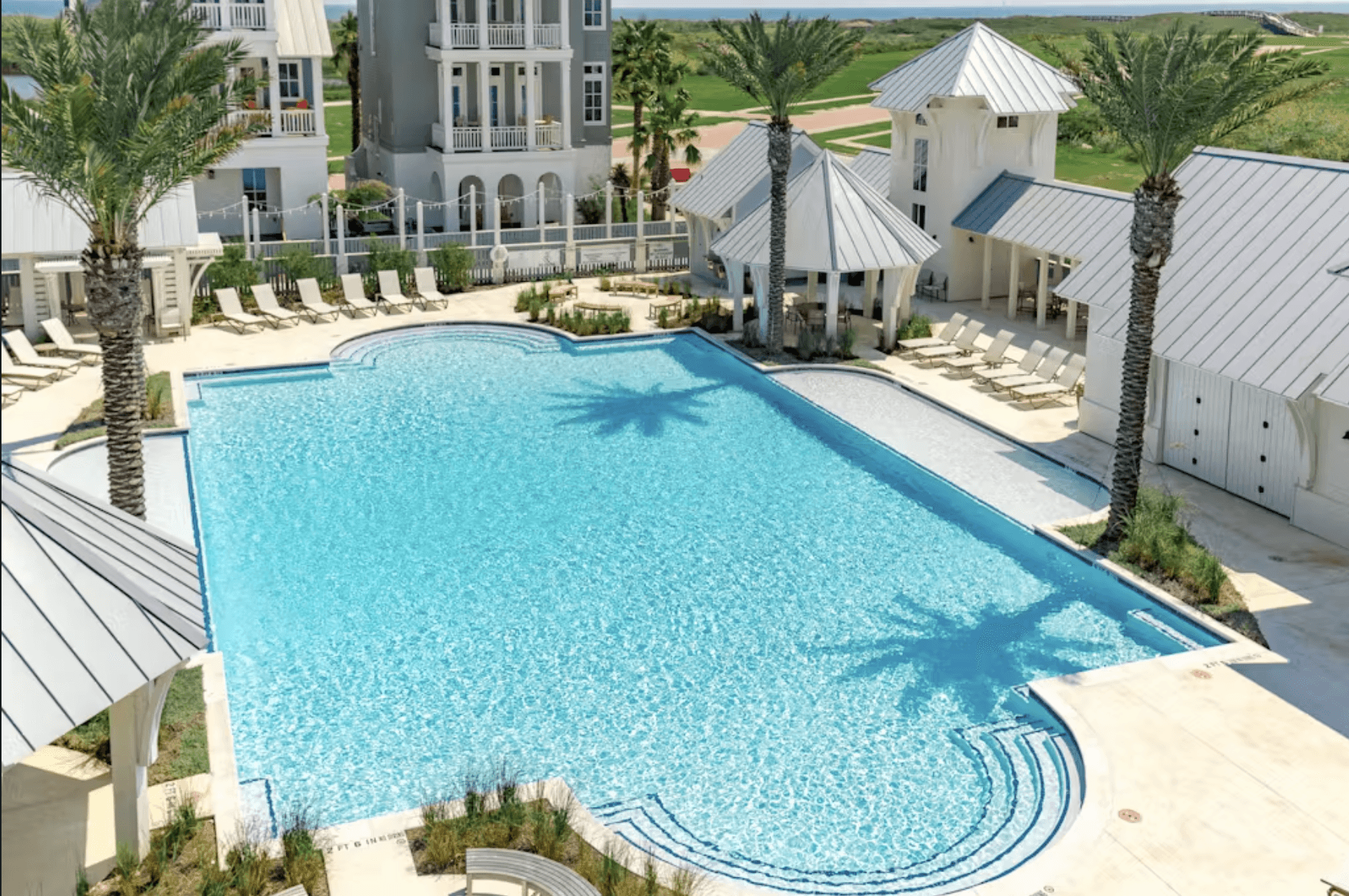 Parrots Cove - Image 40