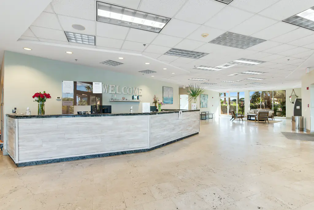 Crescent 404 Home - Image 20