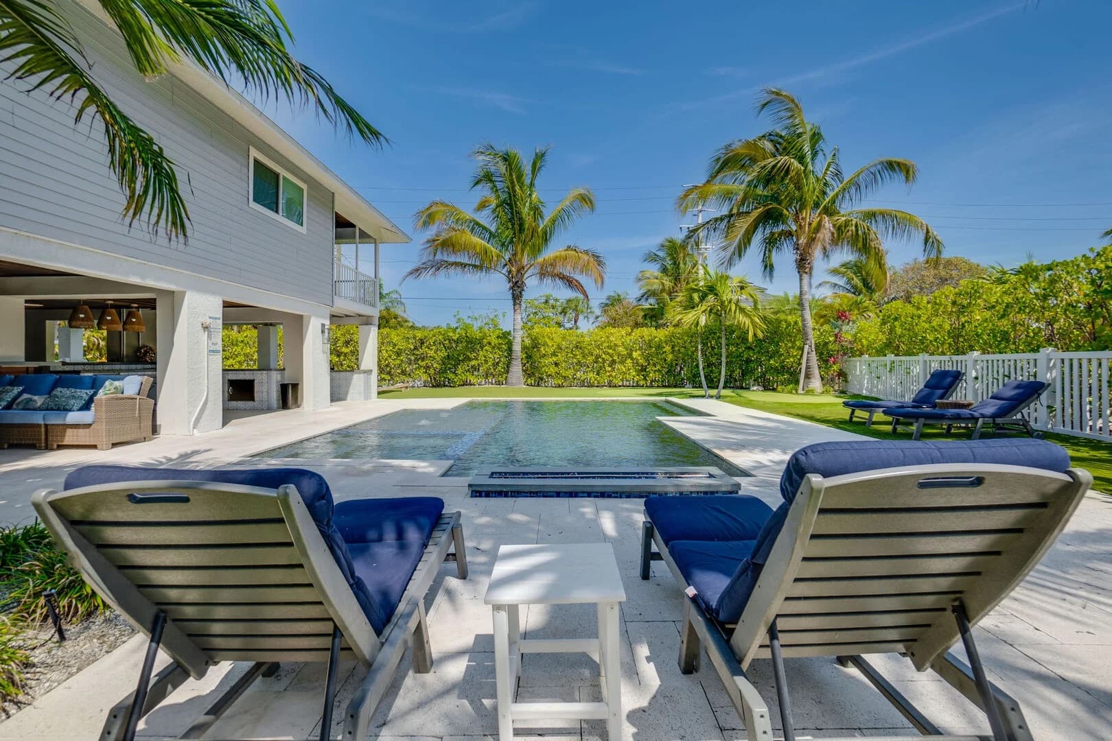 Coconut Cove - Image 31