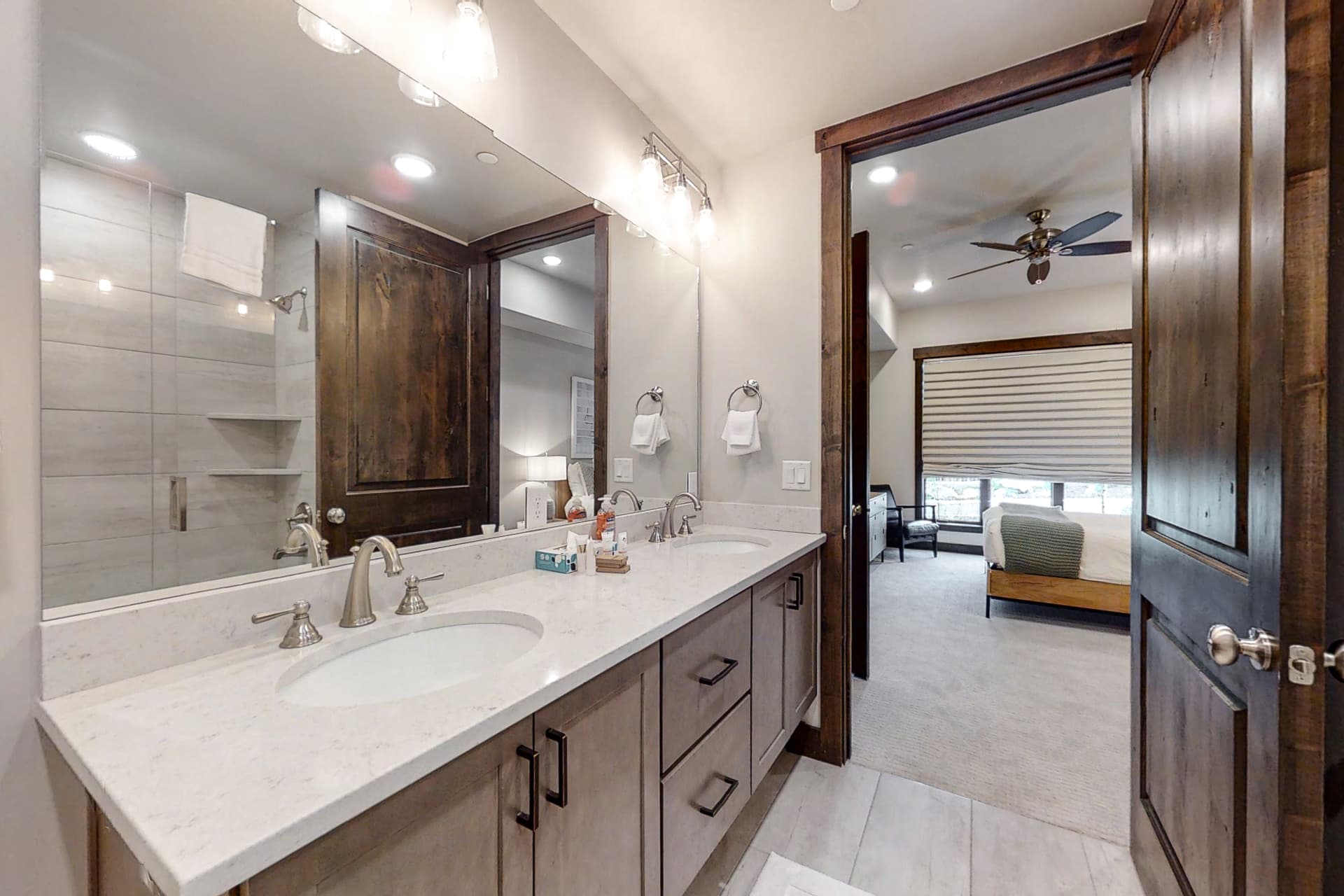 Blackstone Paradise Home - Image 13