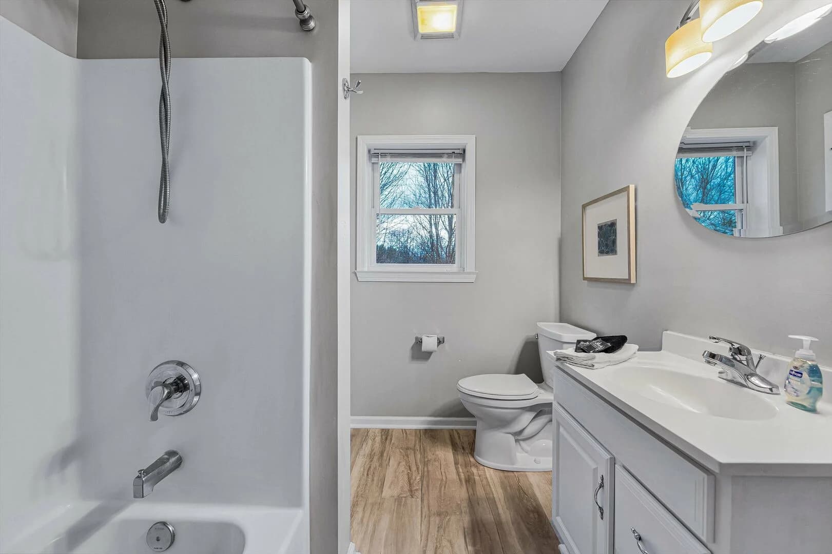 Creekside House - Image 33