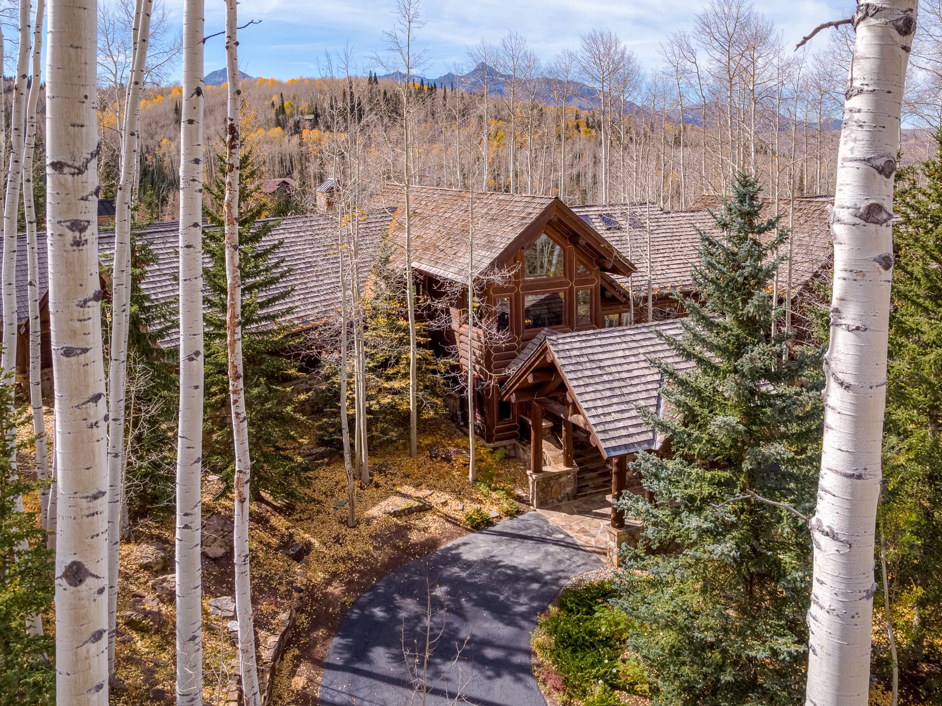 Log Out At Touchdown Retreat - Image 89