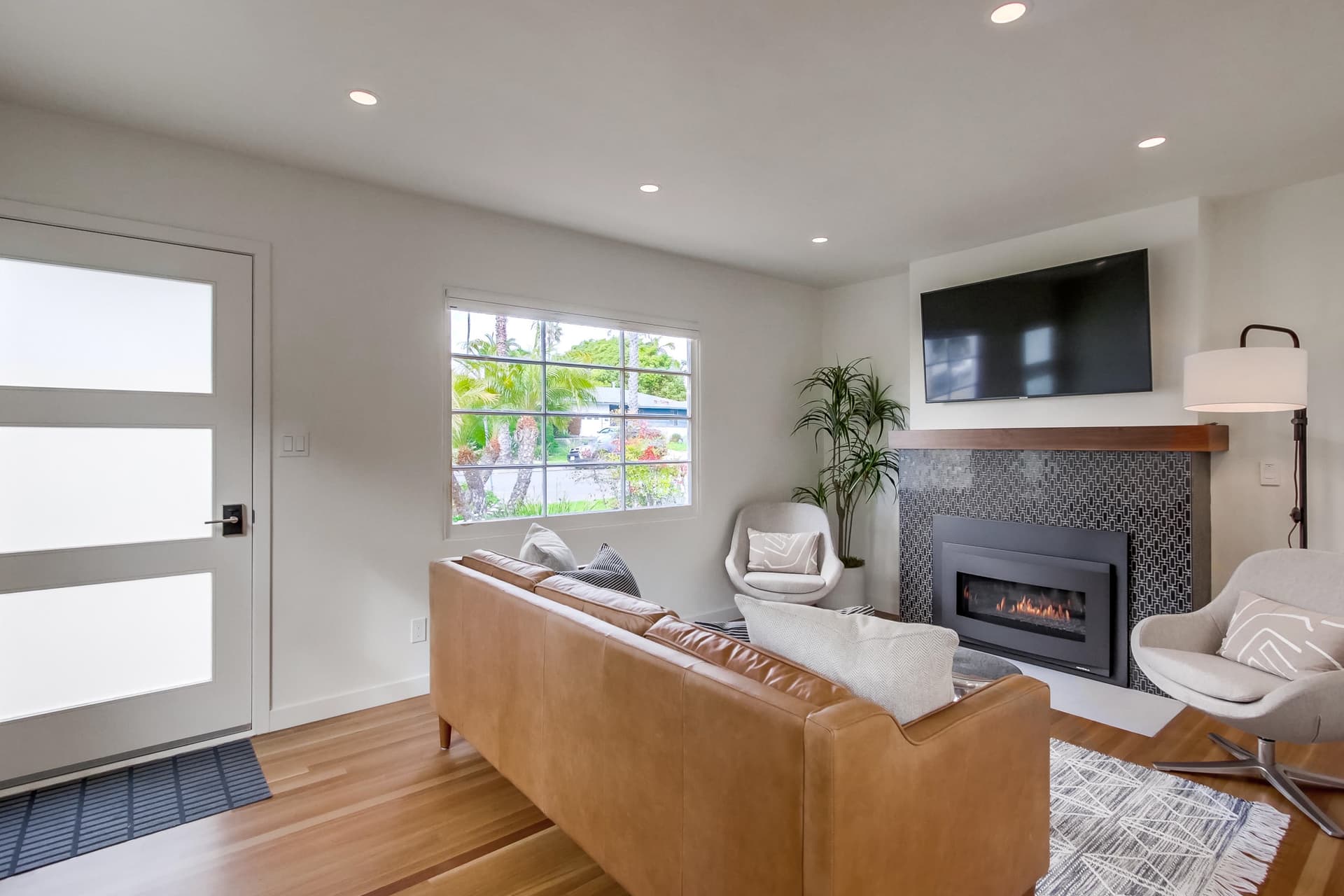 Diamond Home - Image 20