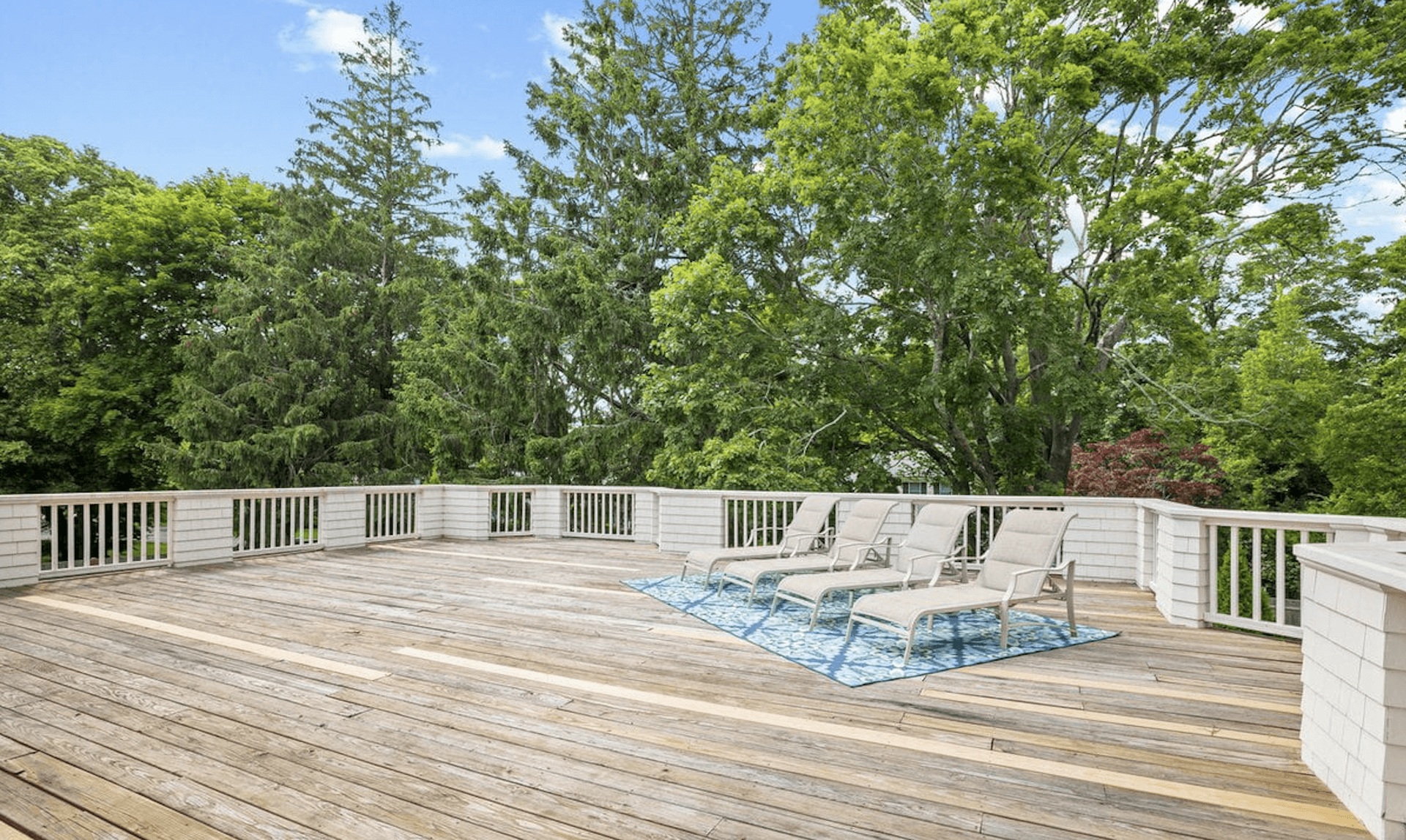 Center Of It All Estate - Image 41