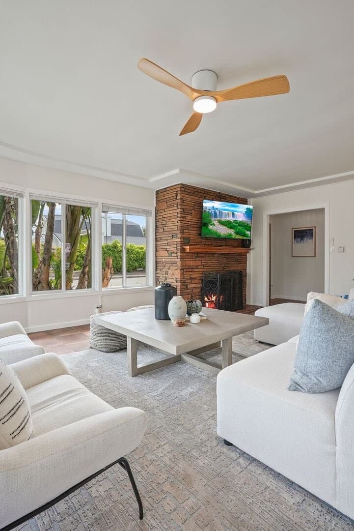 Seabreeze Hideaway - Image 2