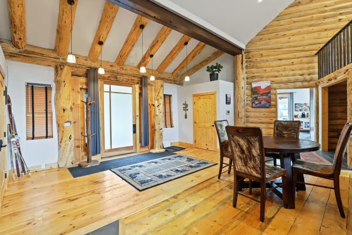 Serene Lodge - Image 6