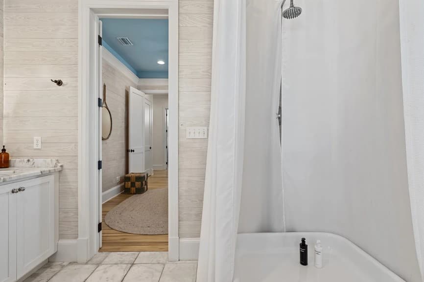 Parker House - Image 33