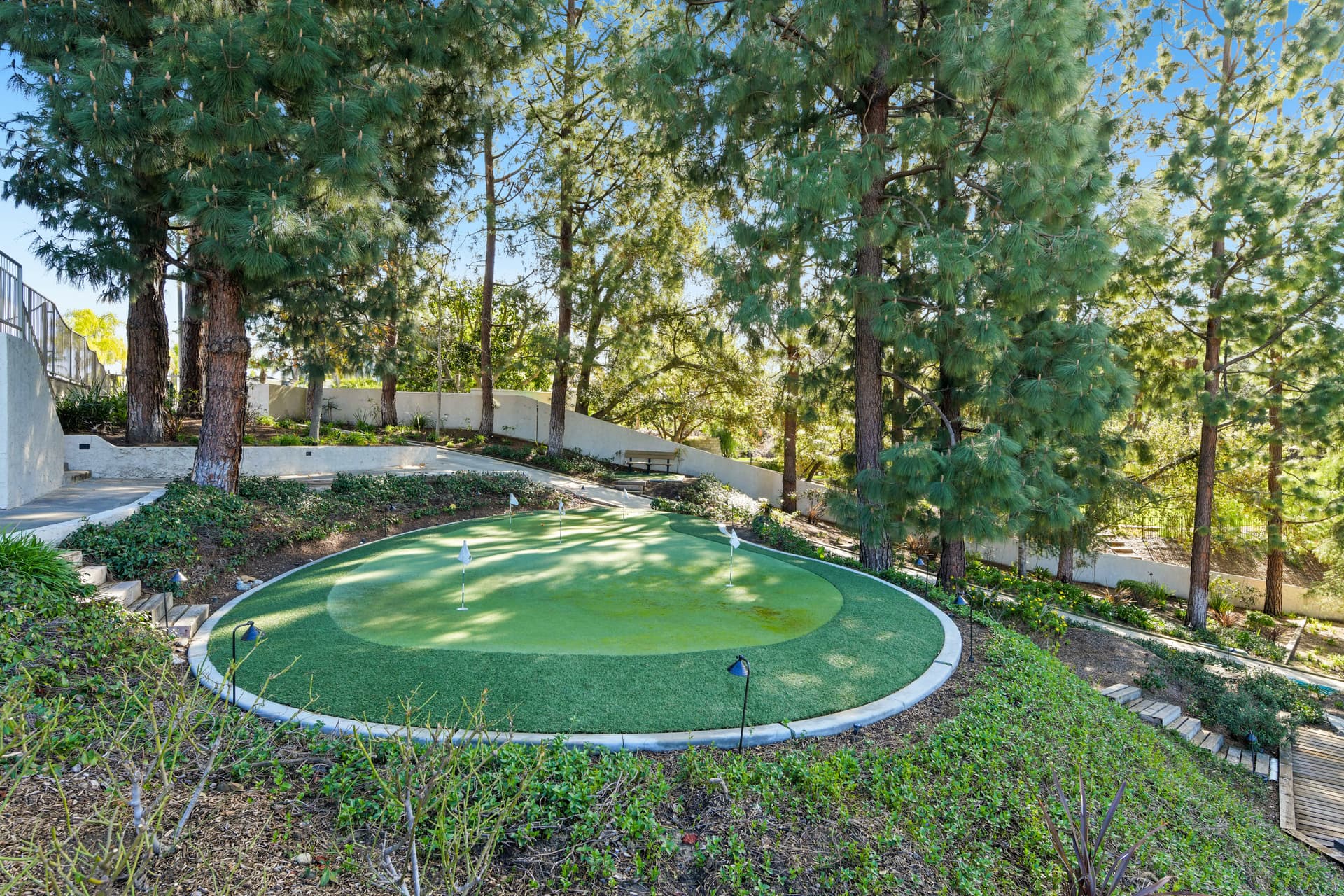 Laguna Hills Estate - Image 72