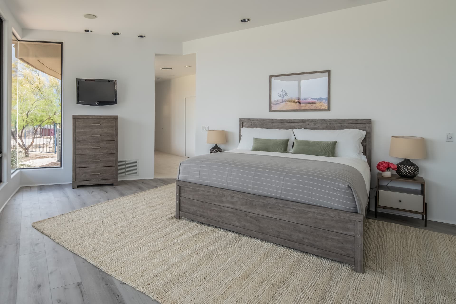 Fallbrook House - Image 20