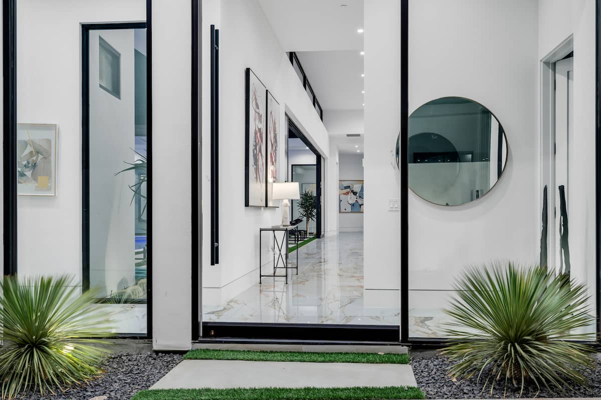 Bravo Villa #8 - Image 38