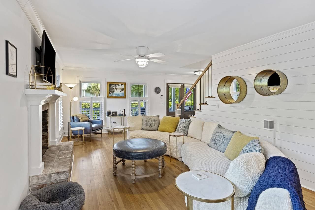 Palm Blvd. #4403 - Image 2