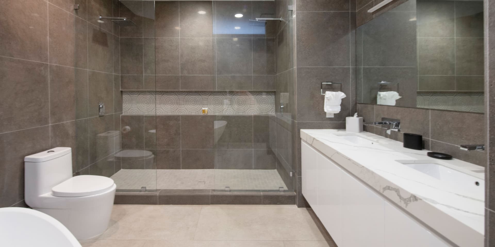 Tideview Tower - Image 9