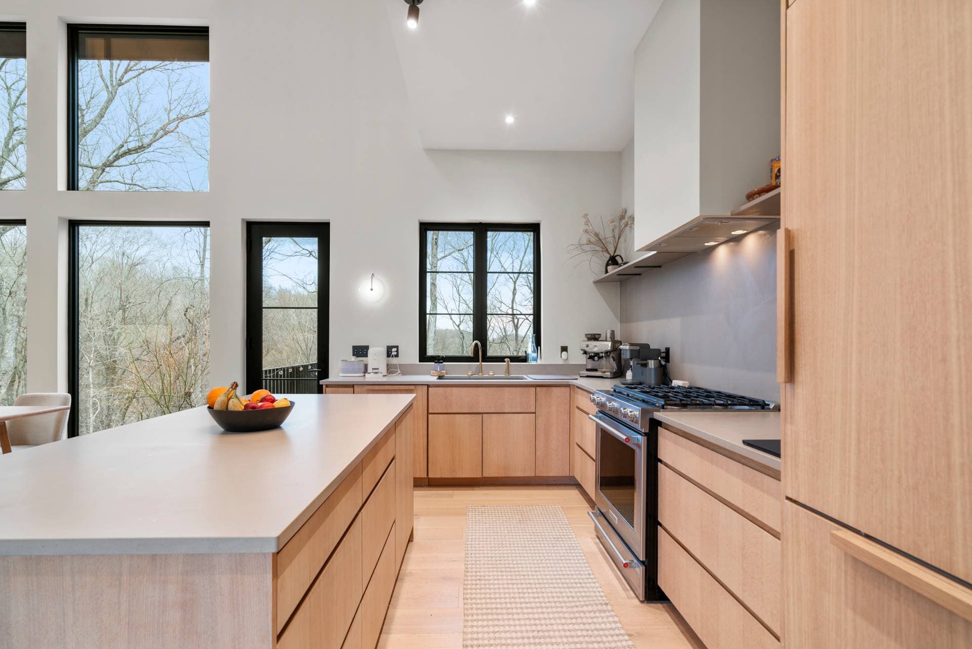 Hilltop Hideaway - Image 9