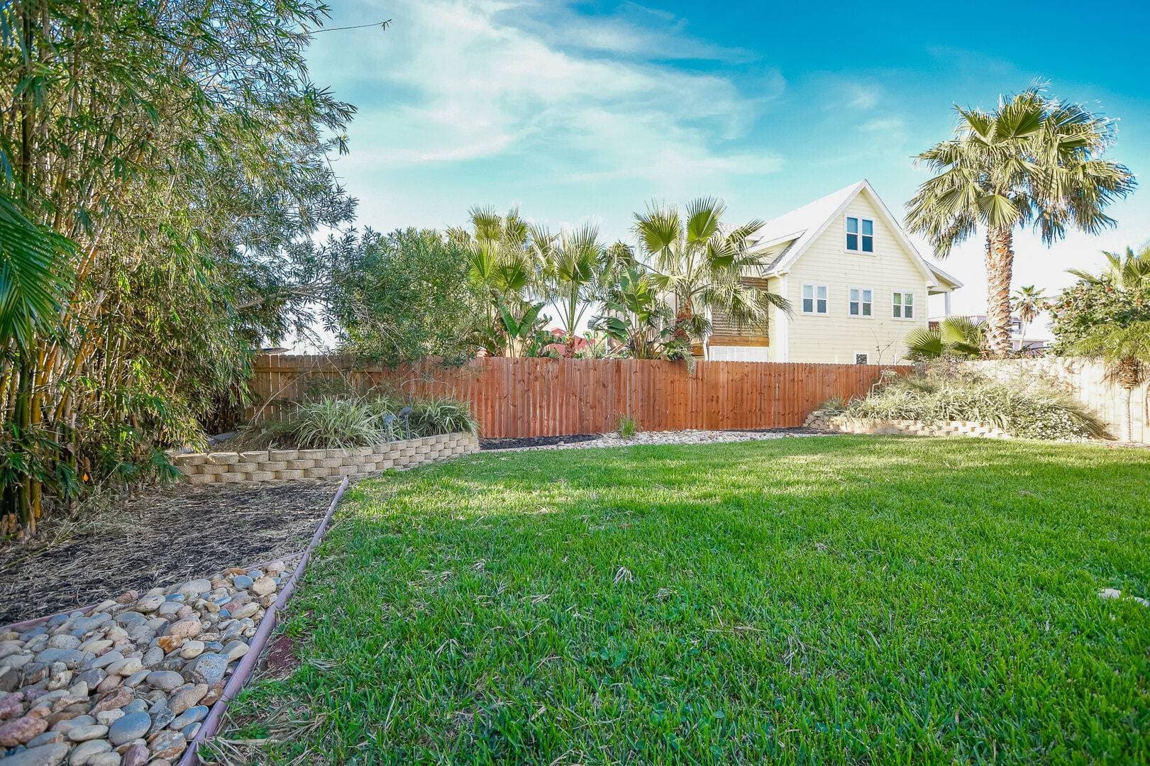 Gone Coastal House - Image 71