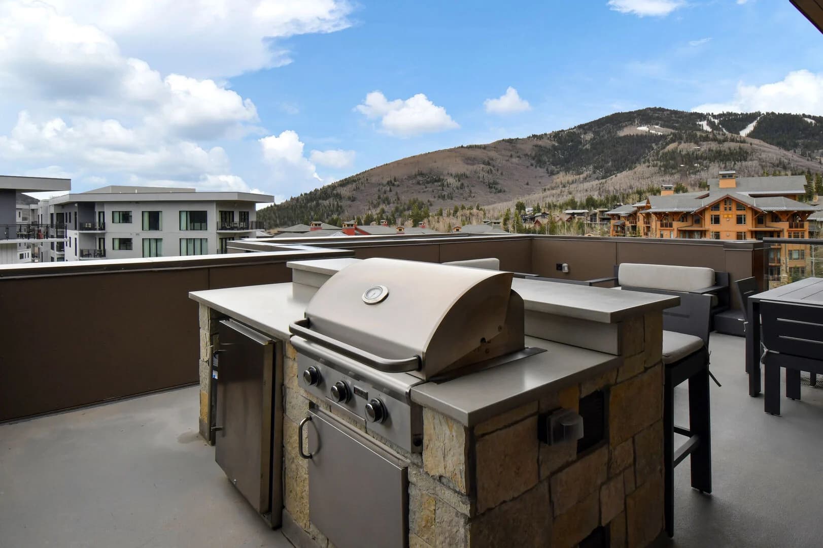 Lift Residence #602 - Image 38