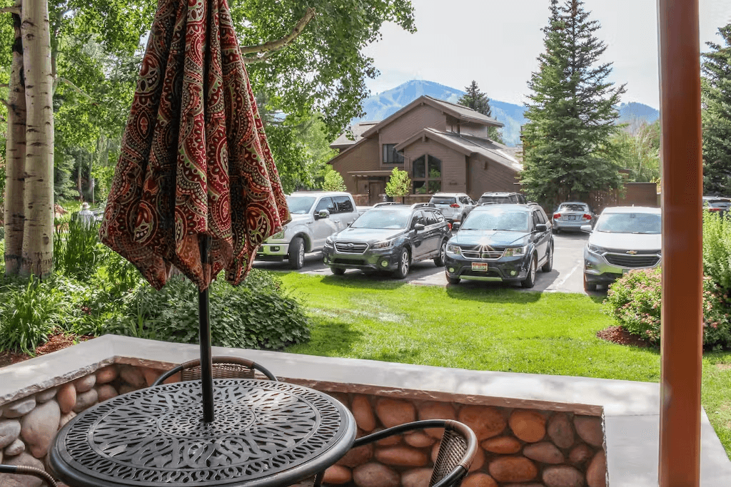 Snowcreek Delight - Image 20