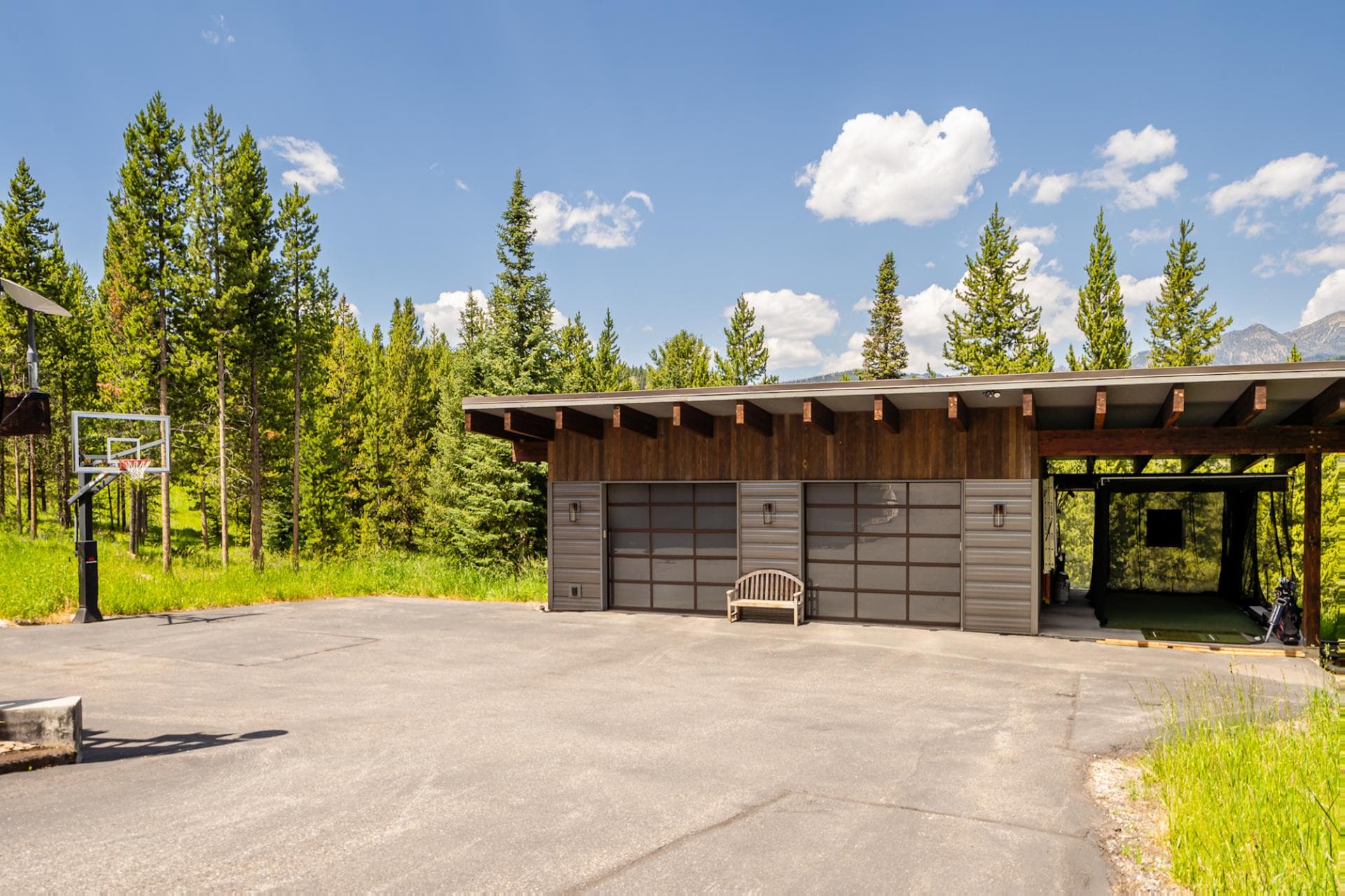 Gray Owl Retreat - Image 43