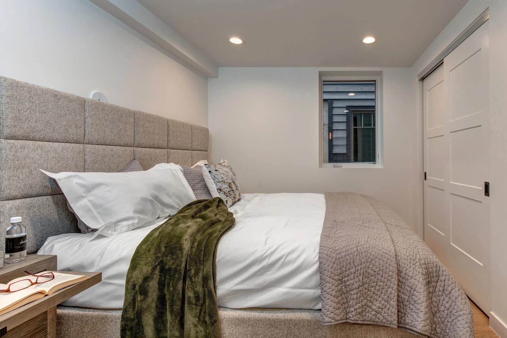 On Cloud Nine - Image 22