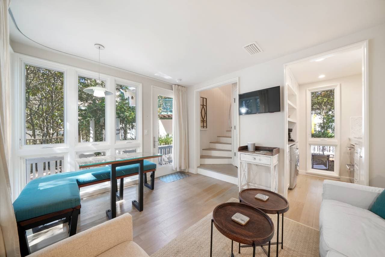 Little Feet Home - Image 9