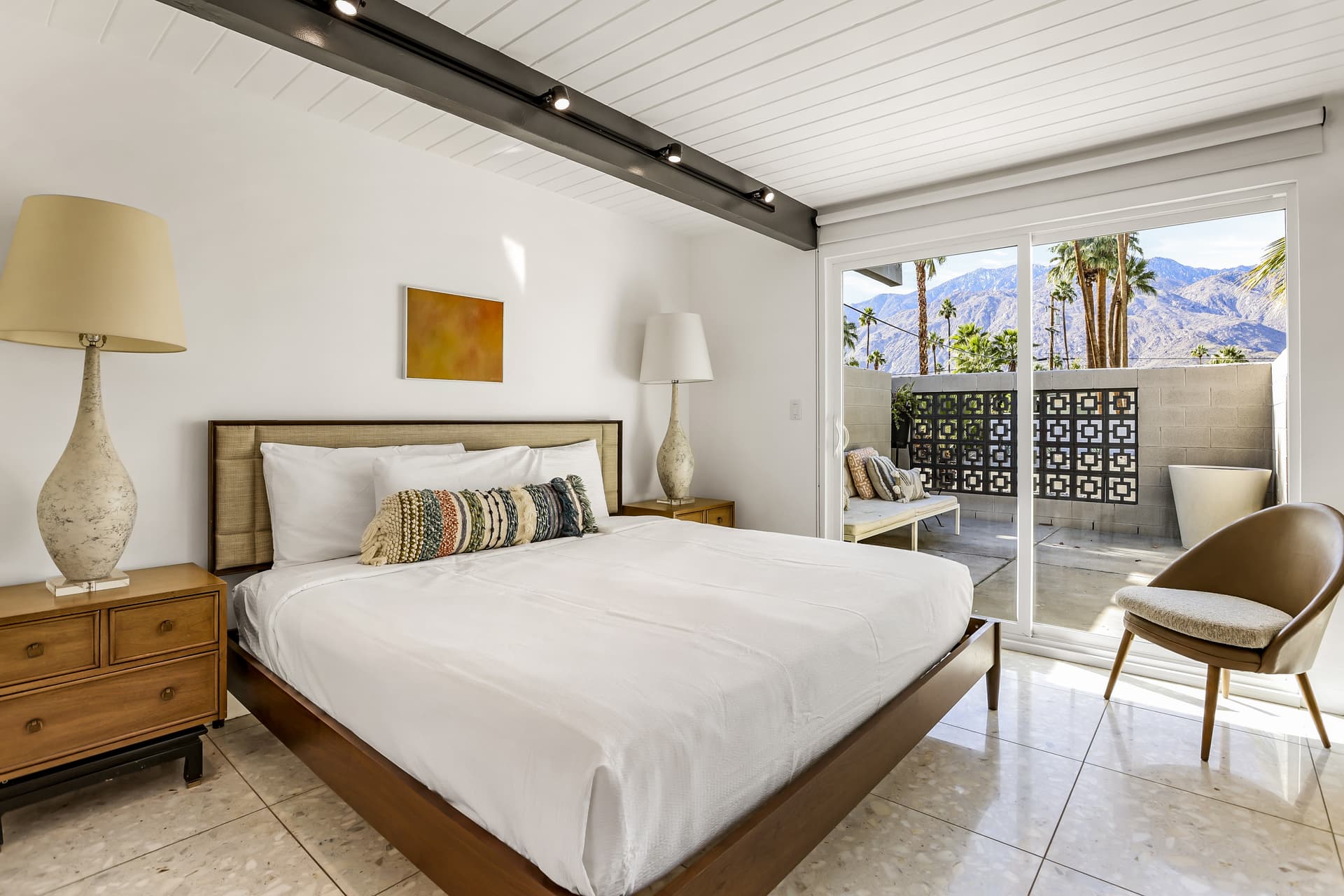 Burton House - Image 14