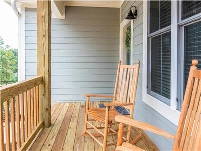 Magnolia Mountain Home - Image 26