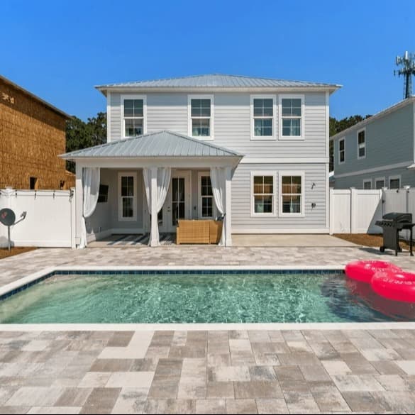 Chic Shack - Image 1