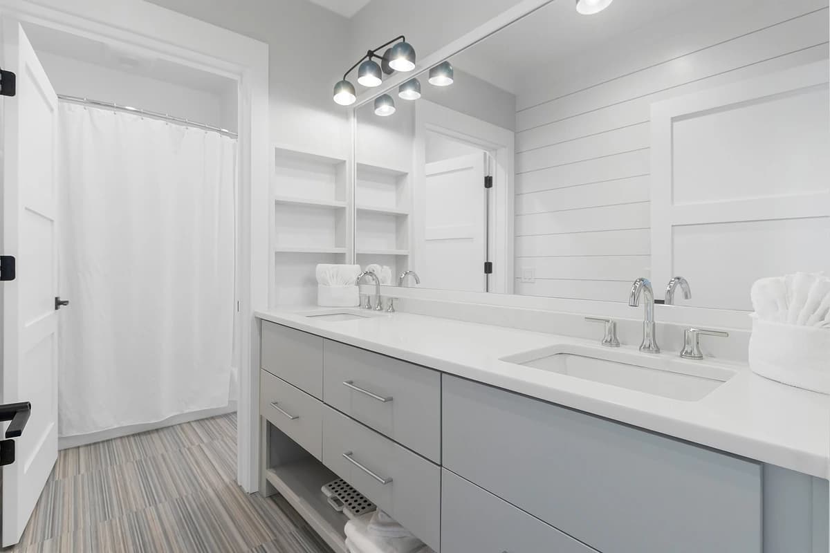 Stay Salty - Image 32