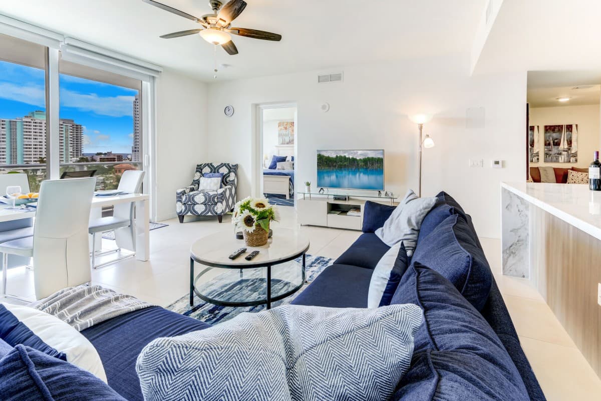 Coral Residence - Image 6