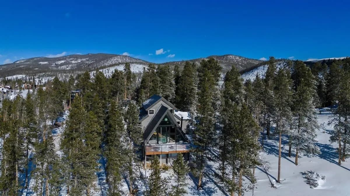 Artisan A-Frame Escape - Image 3