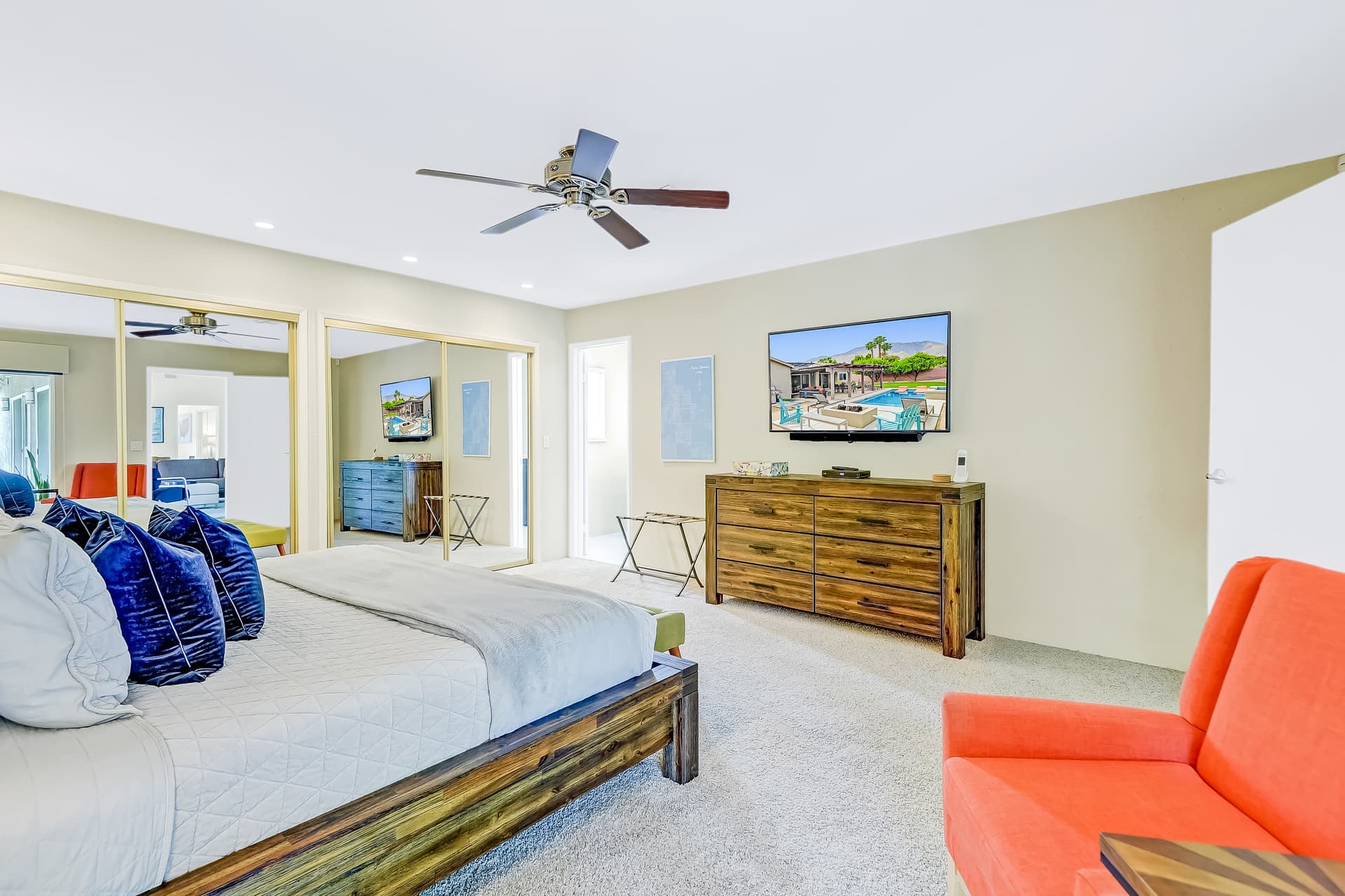 Palm Springs Modern Home - Image 10