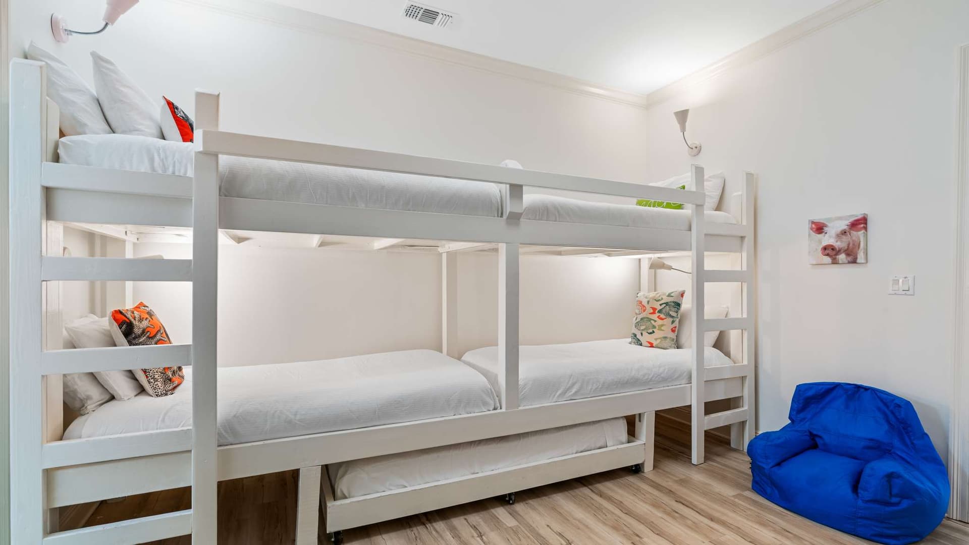 Hog Heaven - Image 20