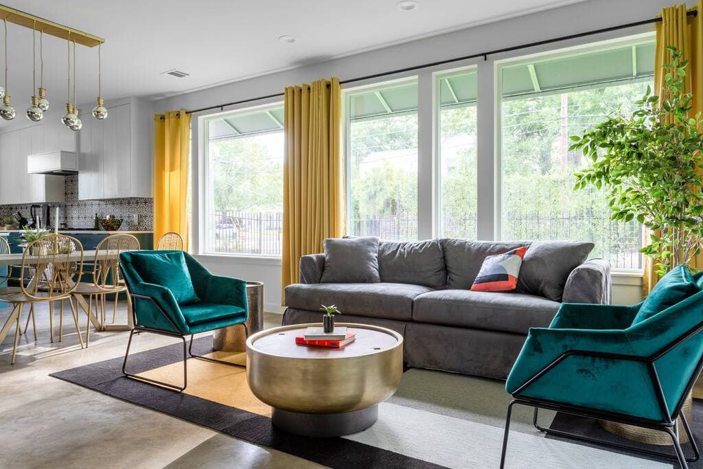 Haven at Rainey Street - Image 2