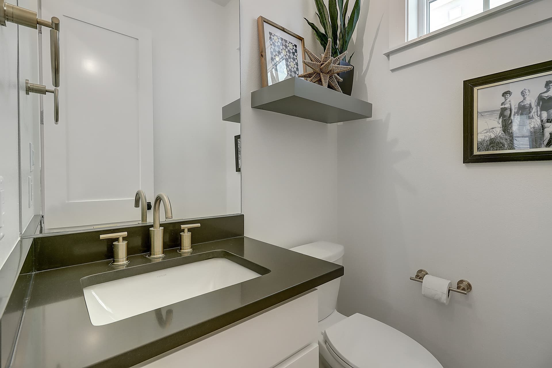 Shore Break House - Image 11