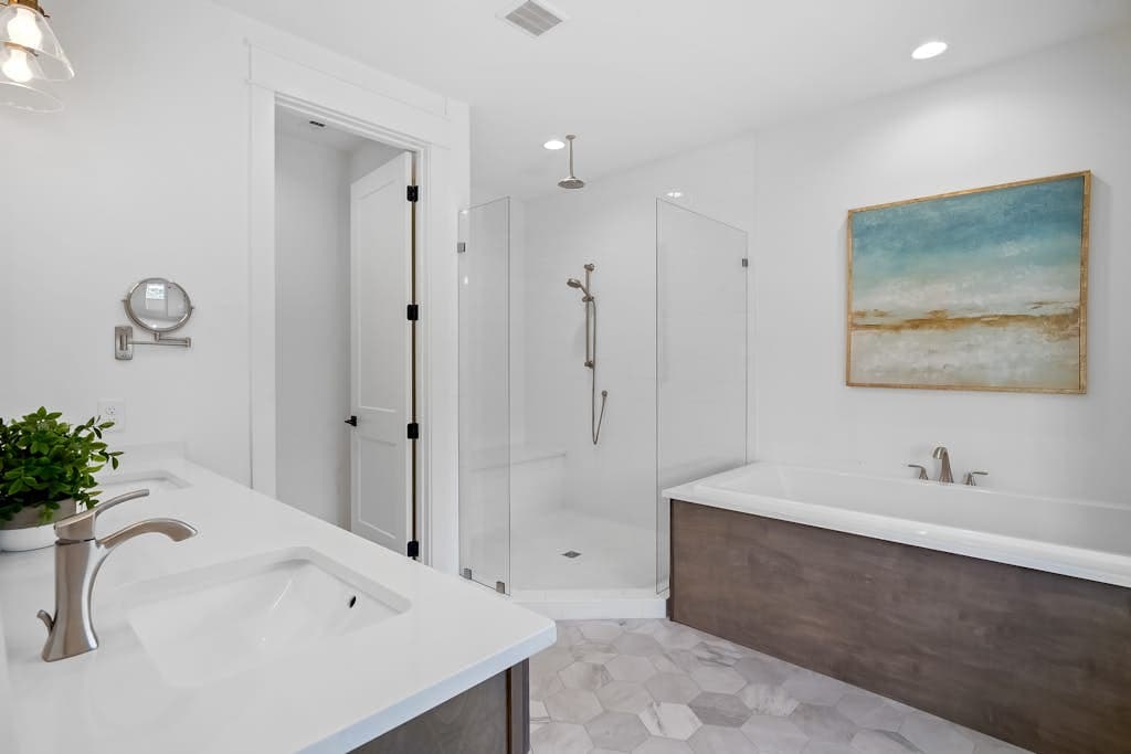 Shore Thing House - Image 17