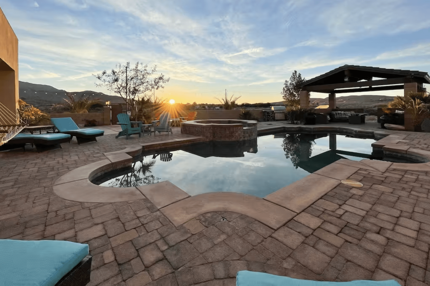 Hotwell Painted Hills Place - Image 38