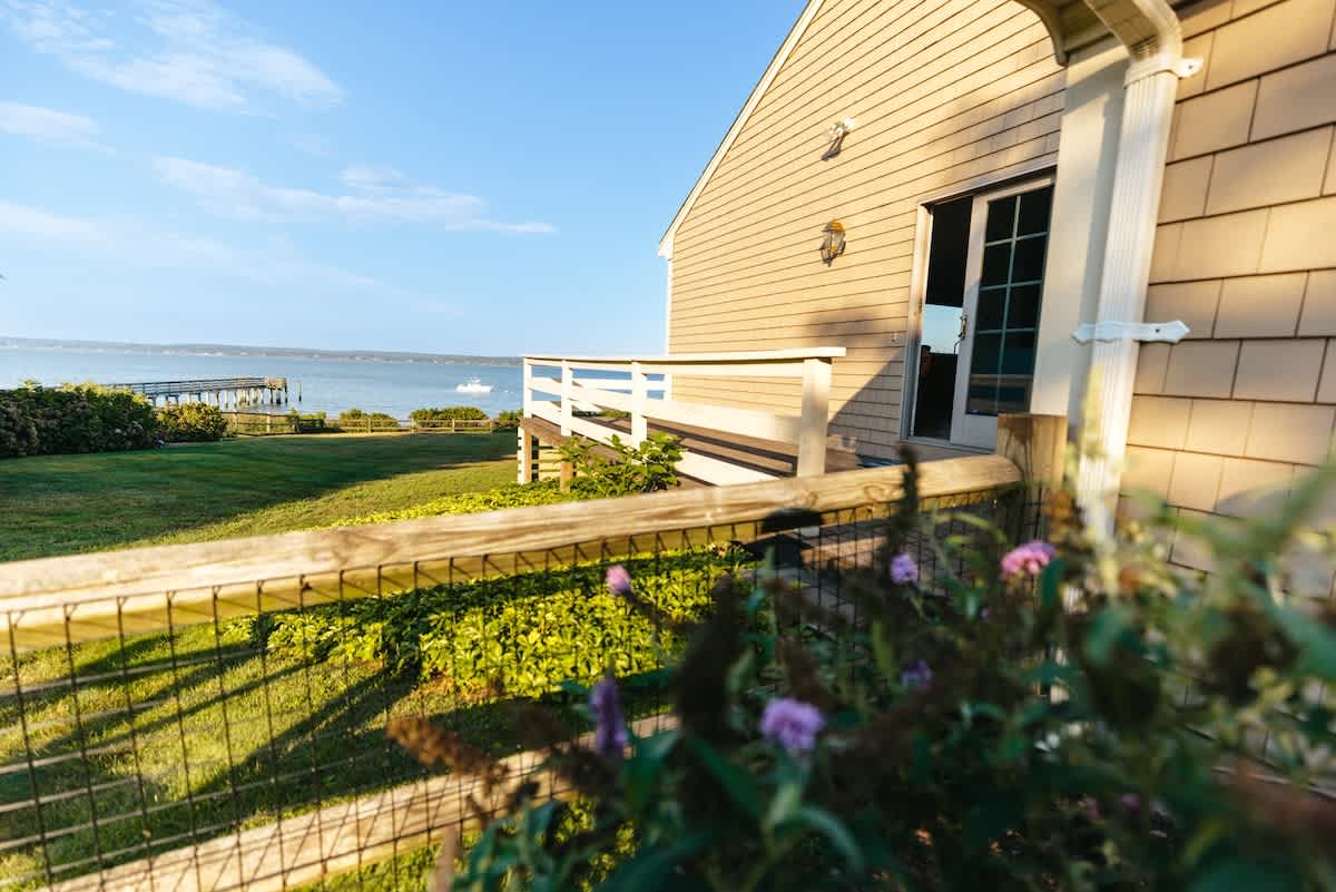 Mooring House - Image 27